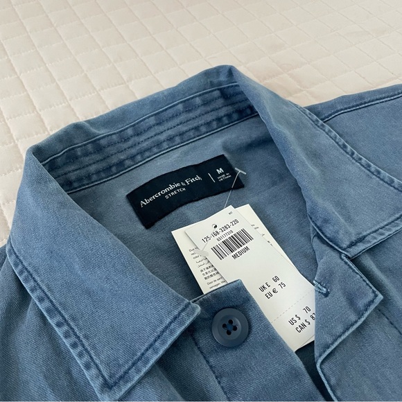 Abercrombie & Fitch Men’s Blue and Grey Jacket (Men’s Size M) - Picture 3 of 9